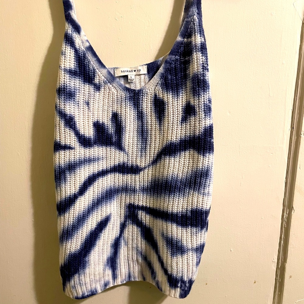 Large blue tie dyed tank sweater